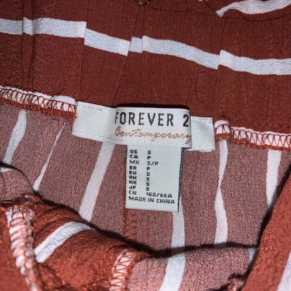 Forever 21 / Size: S - Picture 4 of 4